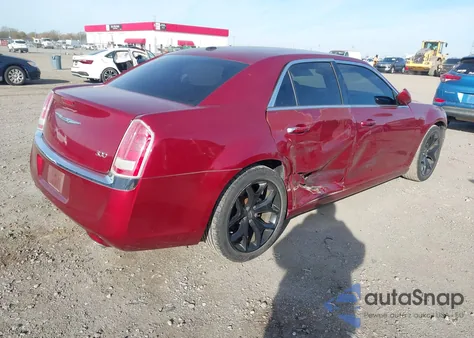 2014 Chrysler 300 из США, поврежденный, VIN 2C3CCAAG6EH305841